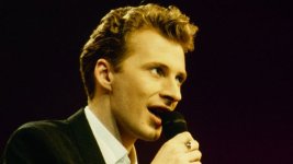 Colin Vearncombe.jpg Colin Vearncombe.jpg